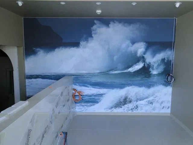 Mur tendu près de Mezel